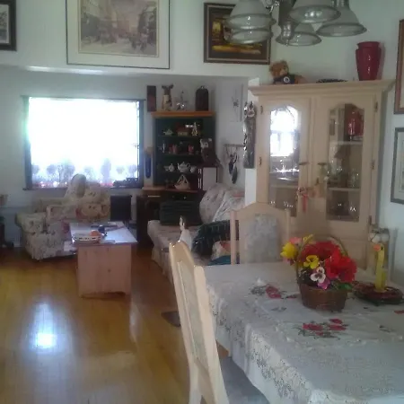 The Owl House Bed & Breakfast